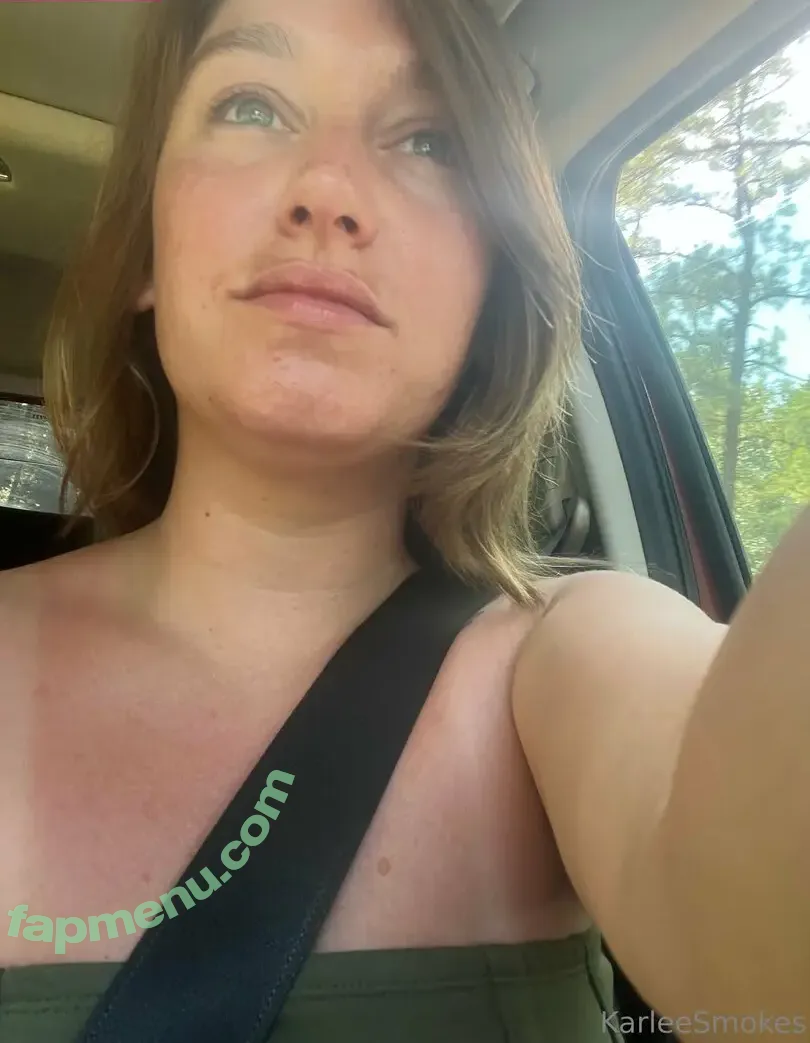 karleesmokestease nude photo #0004 (karleesmokestease)