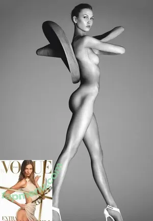 Karlie Kloss / karliekloss nude photo #0565