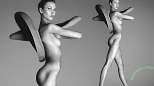 Karlie Kloss / karliekloss nude photo #0574