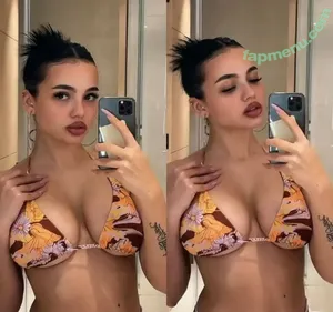  nude photo #0002