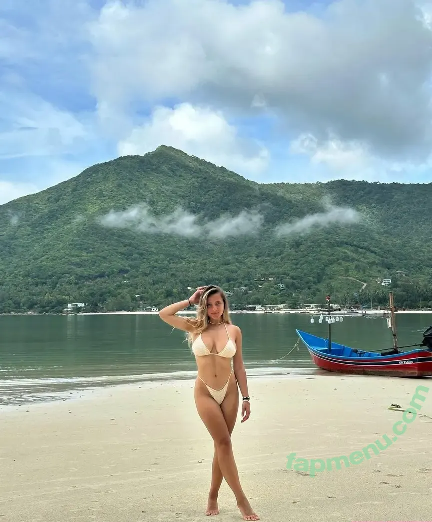 karol_ua nude photo #0034 (karol_ua)