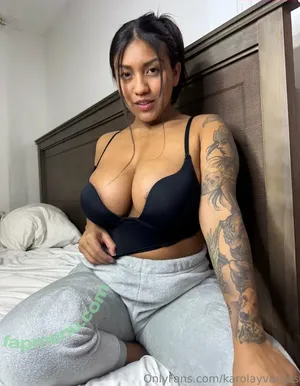 karolayvargas / karolayvargas2.0 nude photo #0088