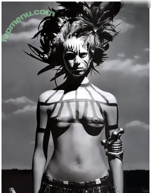 Karolína Kurková / karolinakurkova nude photo #0040