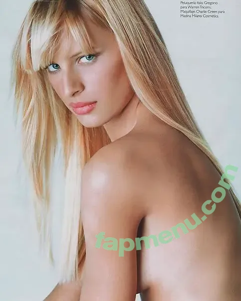 Karolína Kurková nude photo #0036 (karolinakurkova)