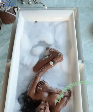 Kash Doll / Arkeisha Antoinette Knight / kashdoll nude photo #0033
