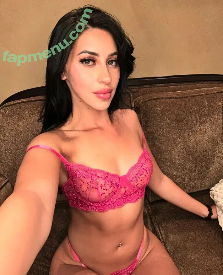 kassieleexo nude photo #0123 (kassielee)