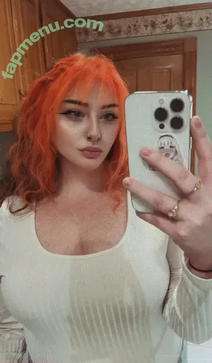 Kassmeinthepits / Kassssi95 nude photo #0005