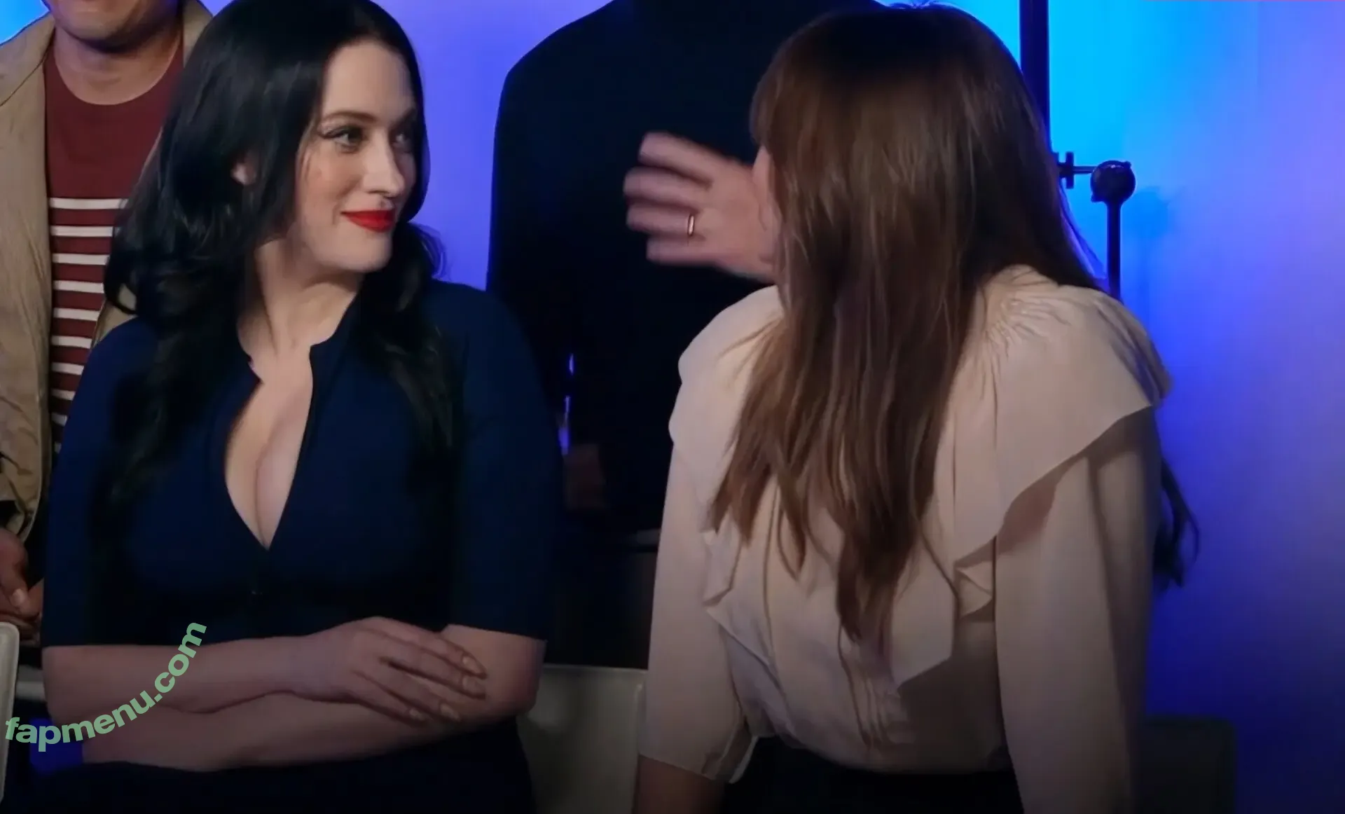 Kat Dennings nude photo #0611 (OfficialKat / katdenningsss)