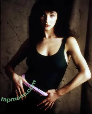 Kate Bush / katebushmusic nude photo #0039