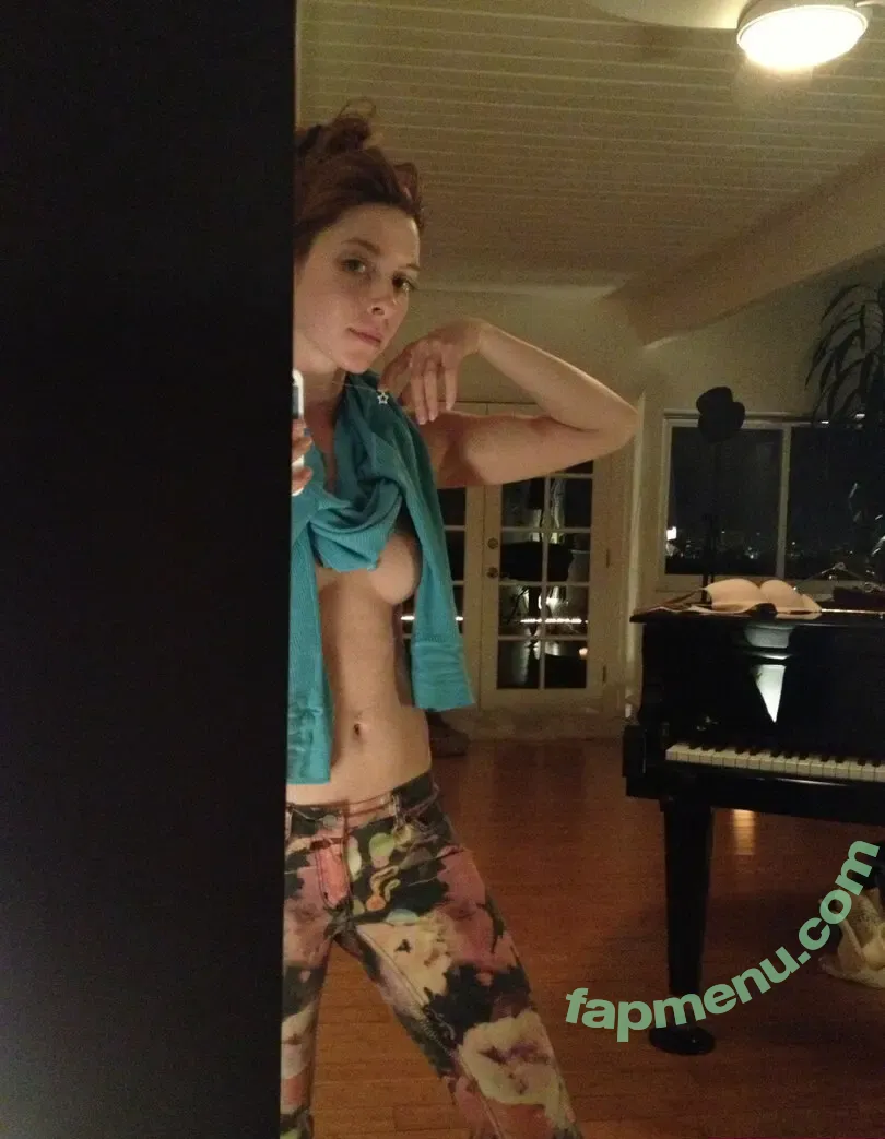 Kate Gorney Miller nude photo #0011 (rosepetalpistol)