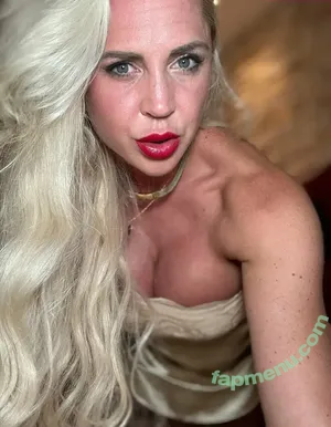  nude photo #0003