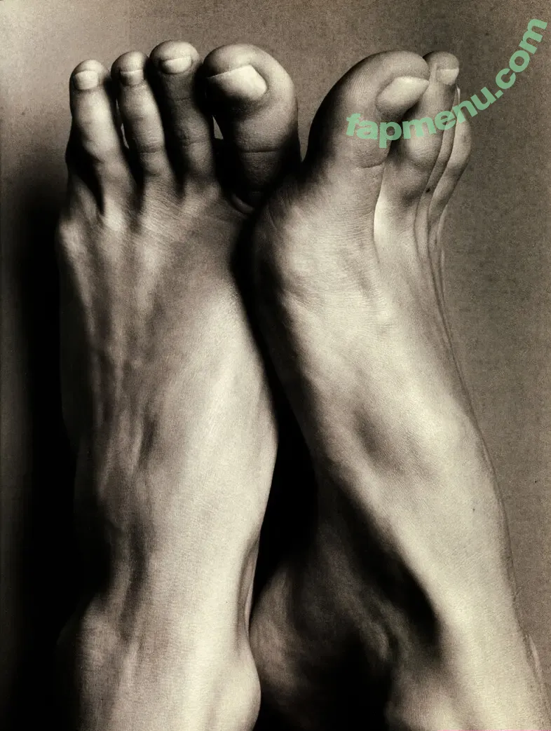 Kate Moss nude photo #0676 (kateamoss / katemossagency)