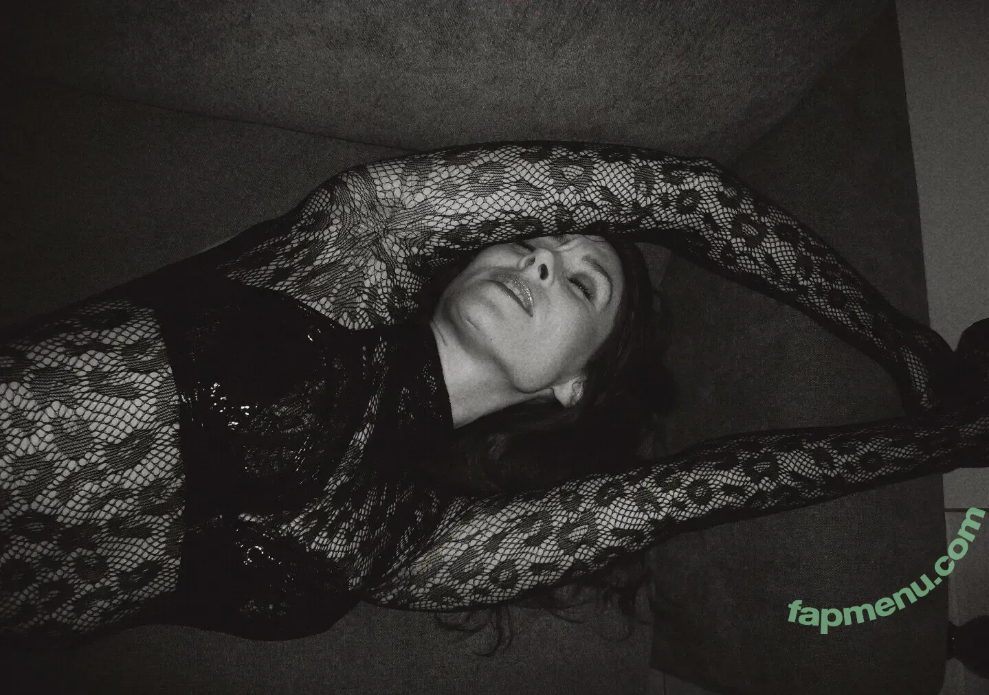 Kate Nash nude photo #0399 (British Singer / katenash / katenyash87)