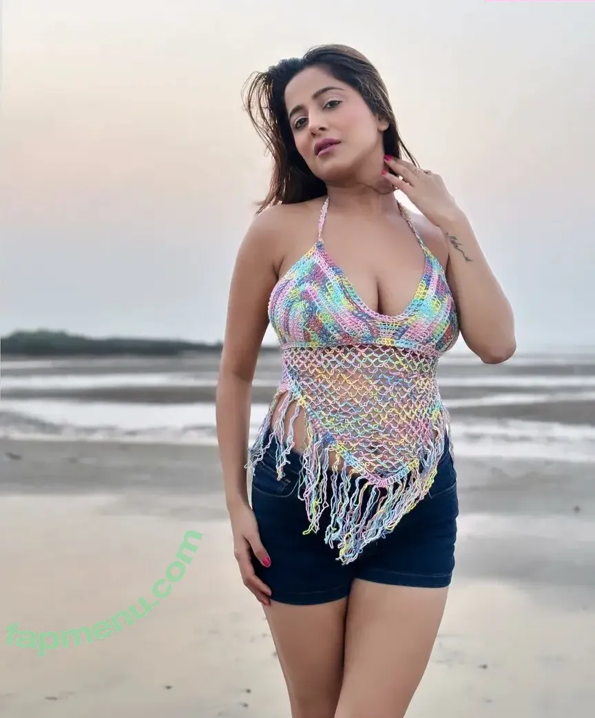 Kate Sharma nude photo #0290 (katesharma)