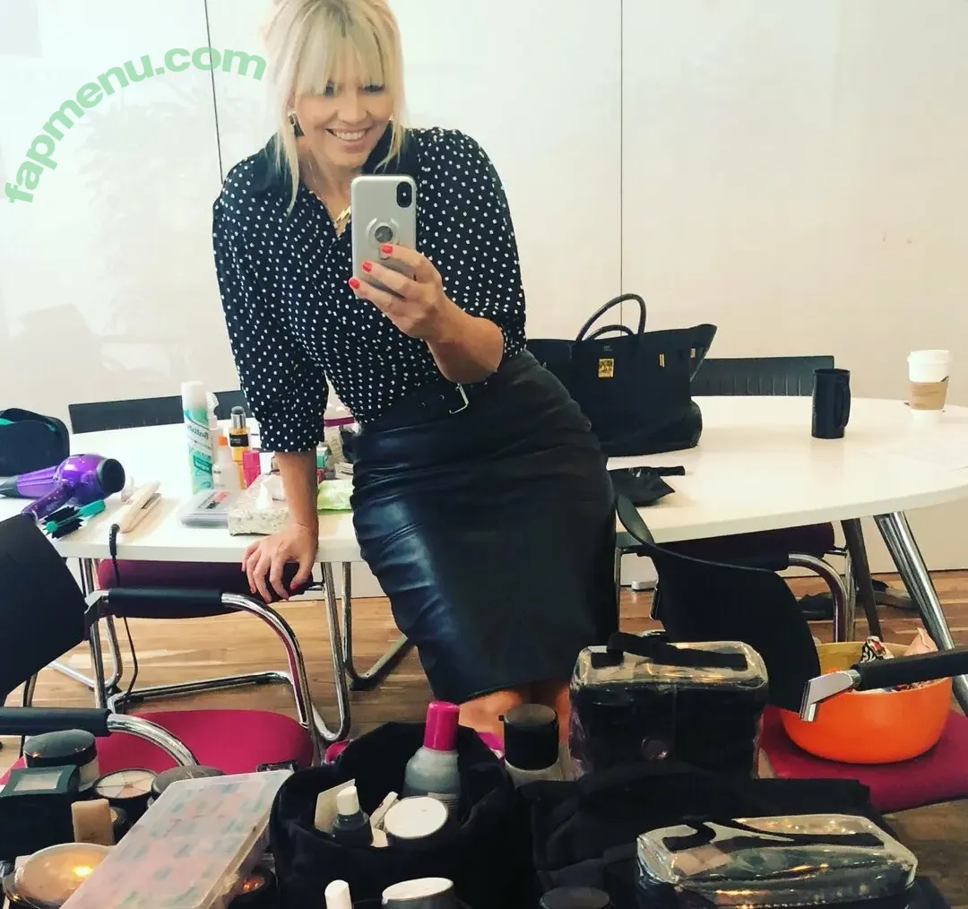 Kate Thornton nude photo #0006 (thekatethornton)