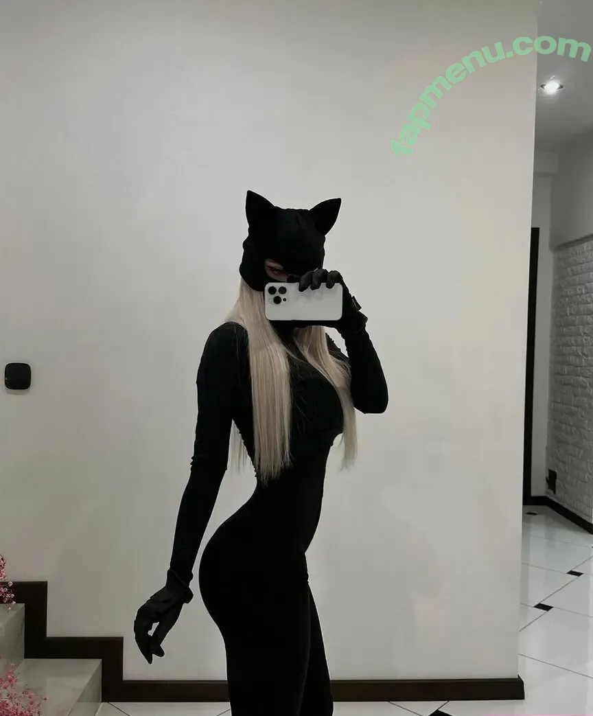 Katekirienko nude photo #0010 (Katekirienko)
