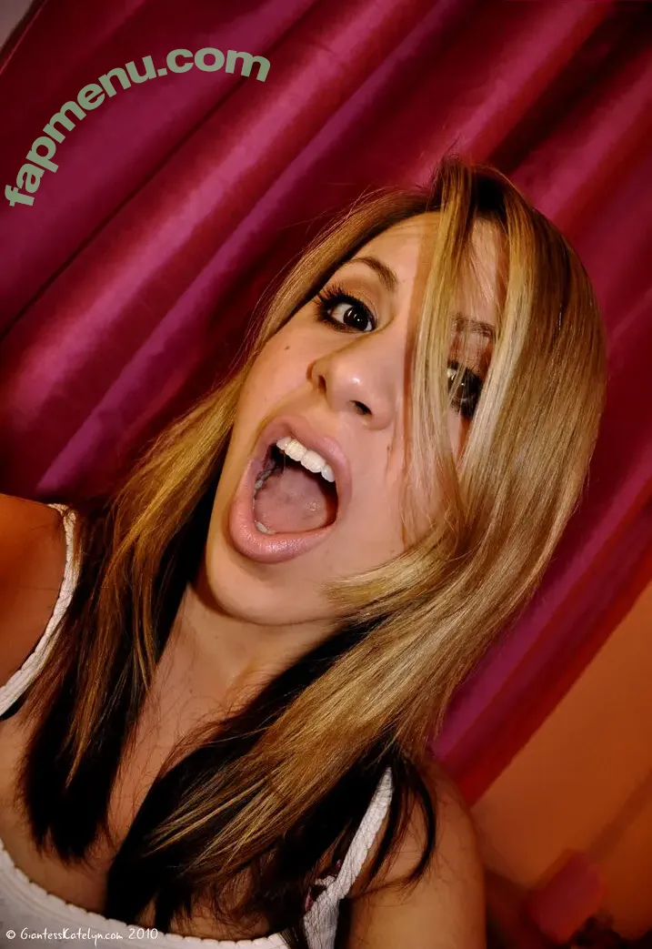 Katelyn Brooks nude photo #0103 (Giantess Katelyn / _katelynbrooks / giantesskatelyn)