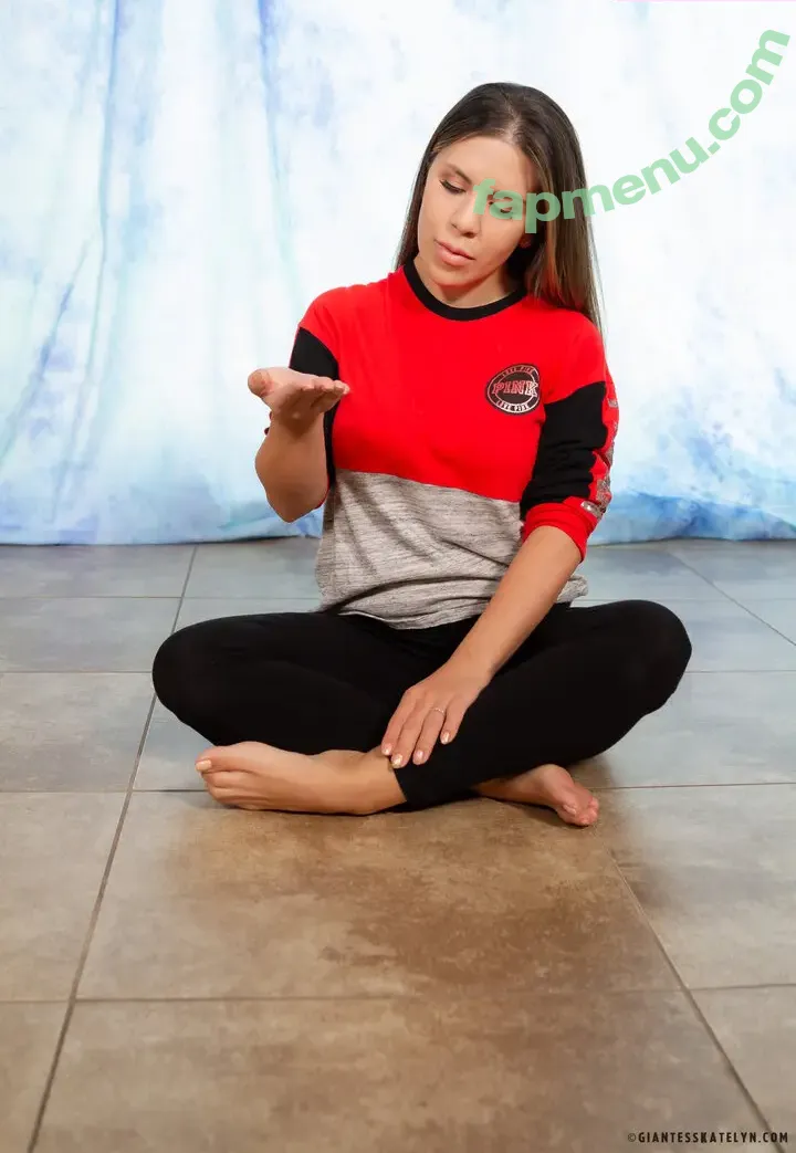 Katelyn Brooks nude photo #0189 (Giantess Katelyn / _katelynbrooks / giantesskatelyn)