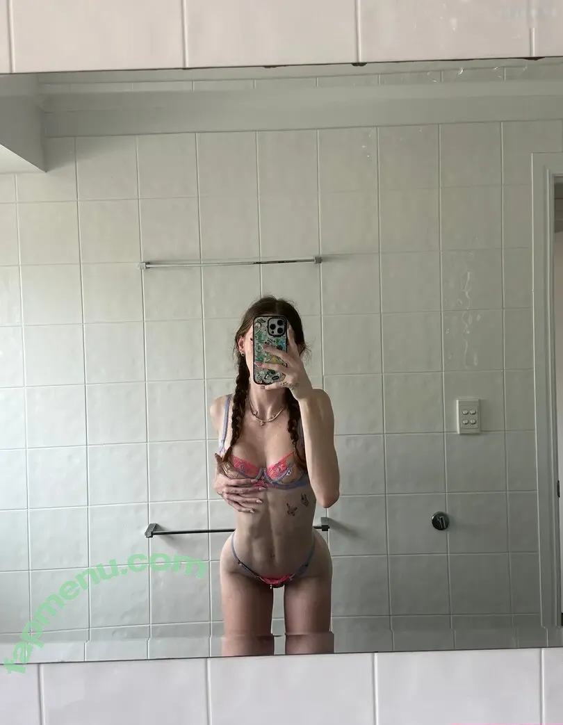 Katey Jarvis nude photo #0054 (baejohnd / katey_18 / katey_19 / katielouisejarvis_)
