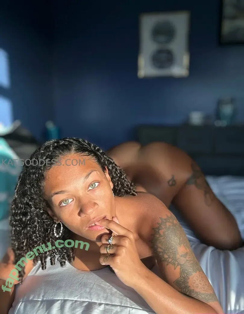 katgoddesstease nude photo #0008 (katgoddessx)