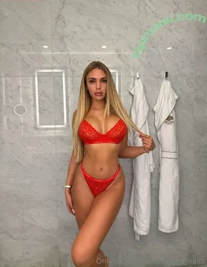  nude photo #0003