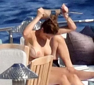 Katharine McPhee / Katharine Foster / katharinefoster nude photo #0042
