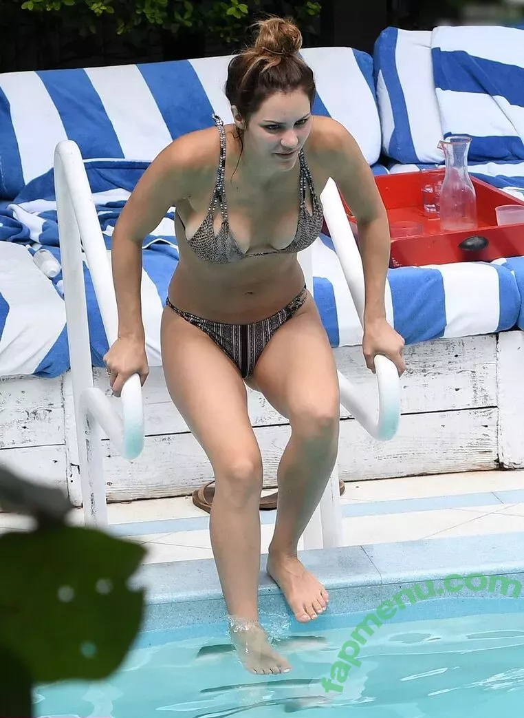 Katharine McPhee nude photo #0479 (Katharine Foster / katharinefoster)