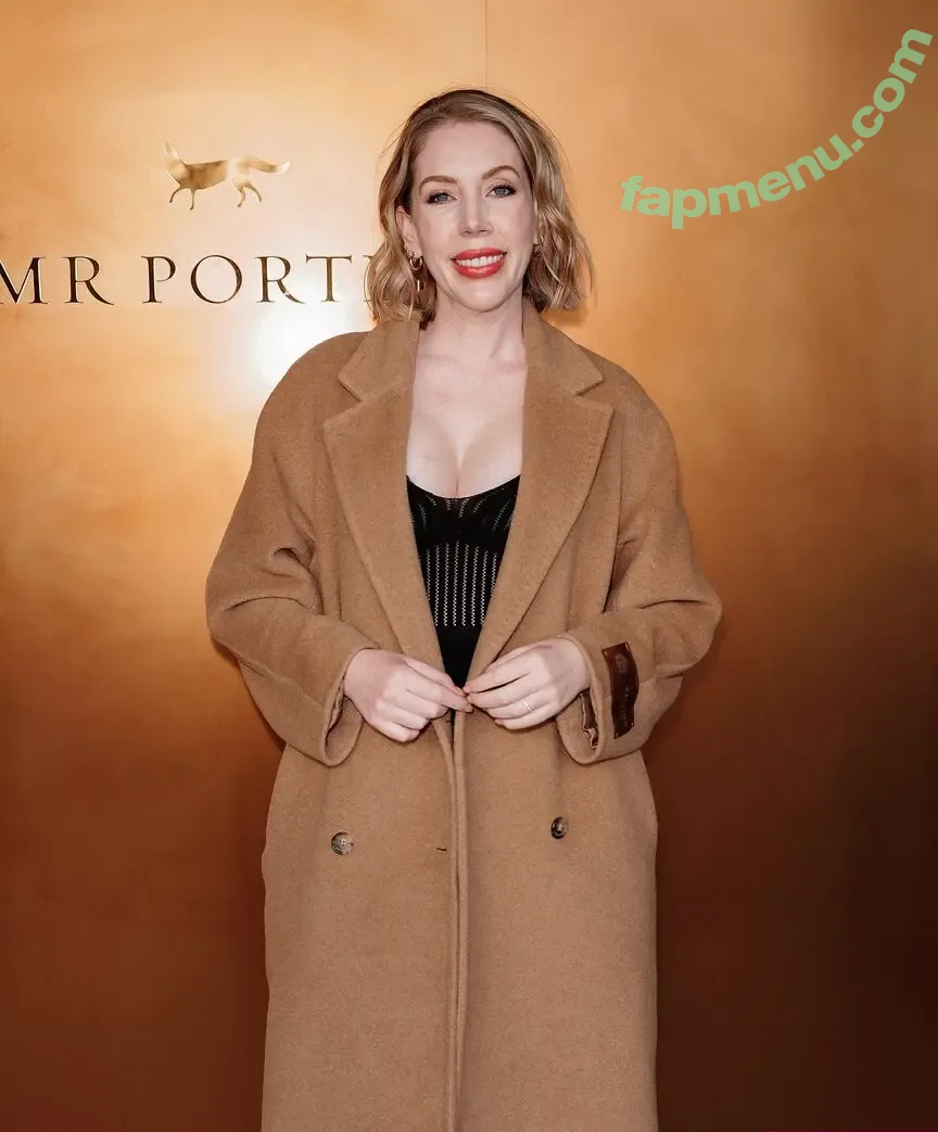 Katherine Ryan nude photo #0371 (kateryan / kathbum)