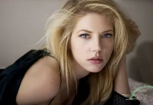 Katheryn Winnick / KatherynWinnick / basic_instinct nude photo #0084