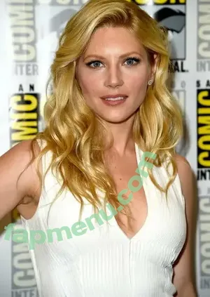 Katheryn Winnick / KatherynWinnick / basic_instinct nude photo #0179