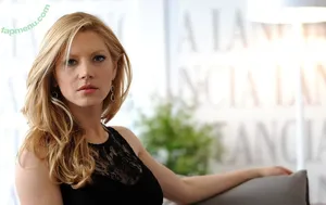 Katheryn Winnick / KatherynWinnick / basic_instinct nude photo #0341