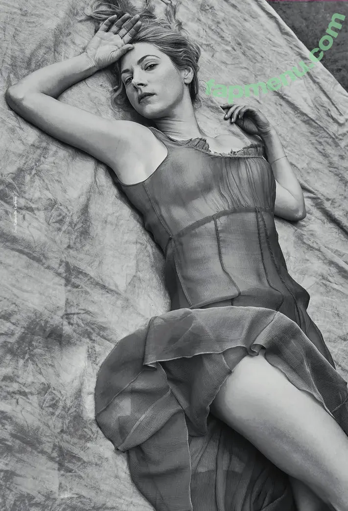 Katheryn Winnick nude photo #0047 (KatherynWinnick / basic_instinct)