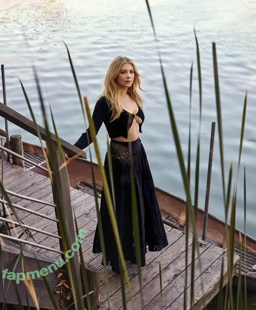 Katheryn Winnick nude photo #0254 (KatherynWinnick / basic_instinct)