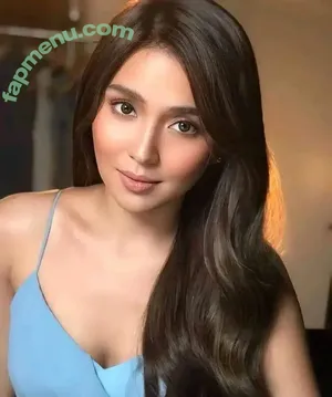 Kathryn Bernardo / bernardokath nude photo #0021