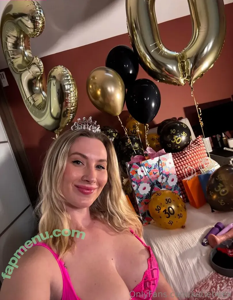 katiebeex nude photo #0001 (katie.beex)
