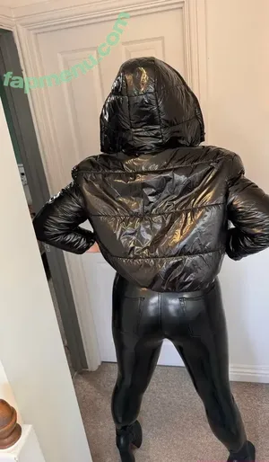 katietleather / katie.taylor.leather nude photo #0014
