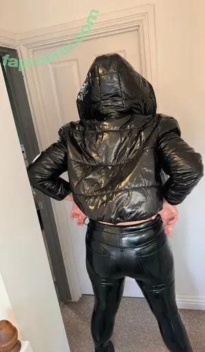 katietleather / katie.taylor.leather nude photo #0015