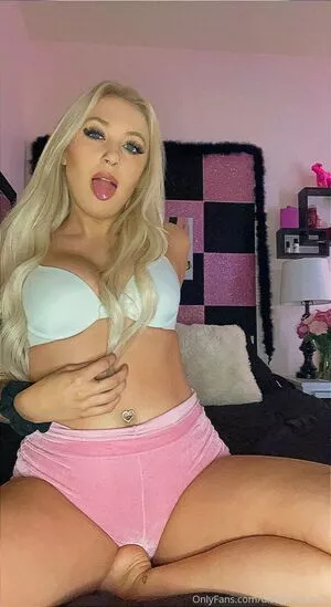 katiewarren18 / katiewarrennn nude photo #0040