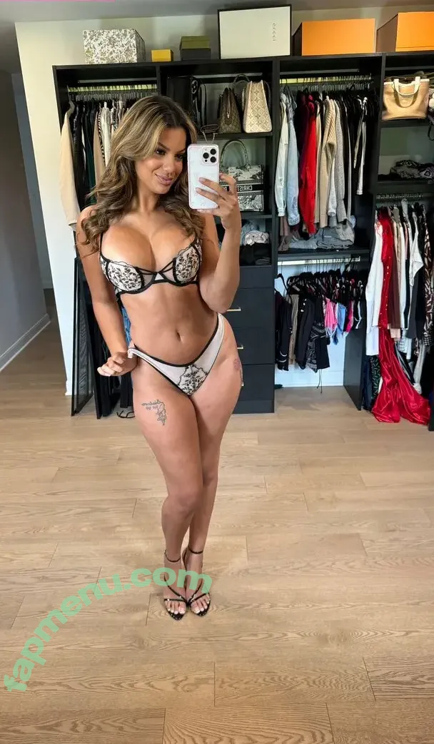 Katrina Vianna nude photo #0003 (katrinavianna / katrinavianna2)