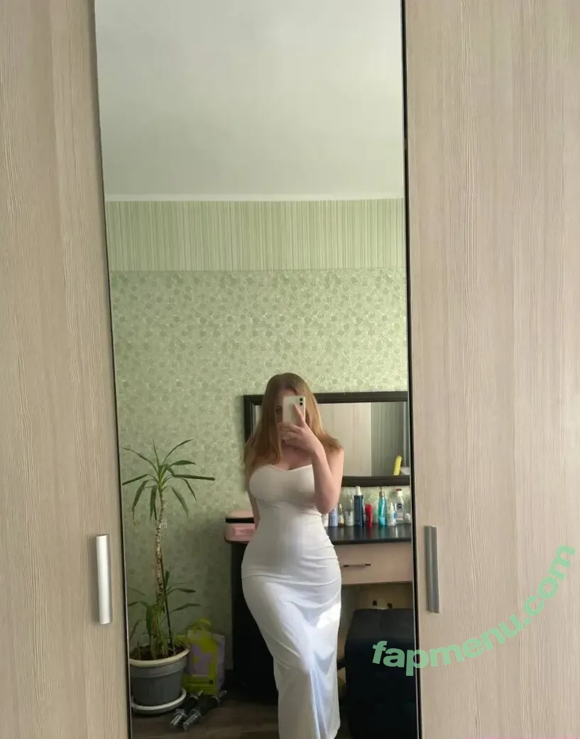 katrlvinaa nude photo #0023 (katlavinaa)