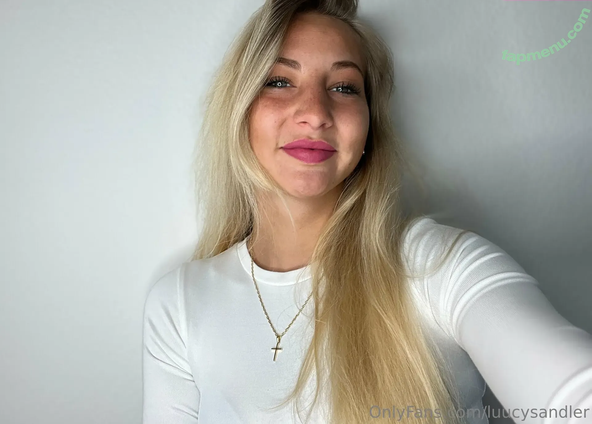 Katy Lou nude photo #0047 (katy.lou / xkatyloux)