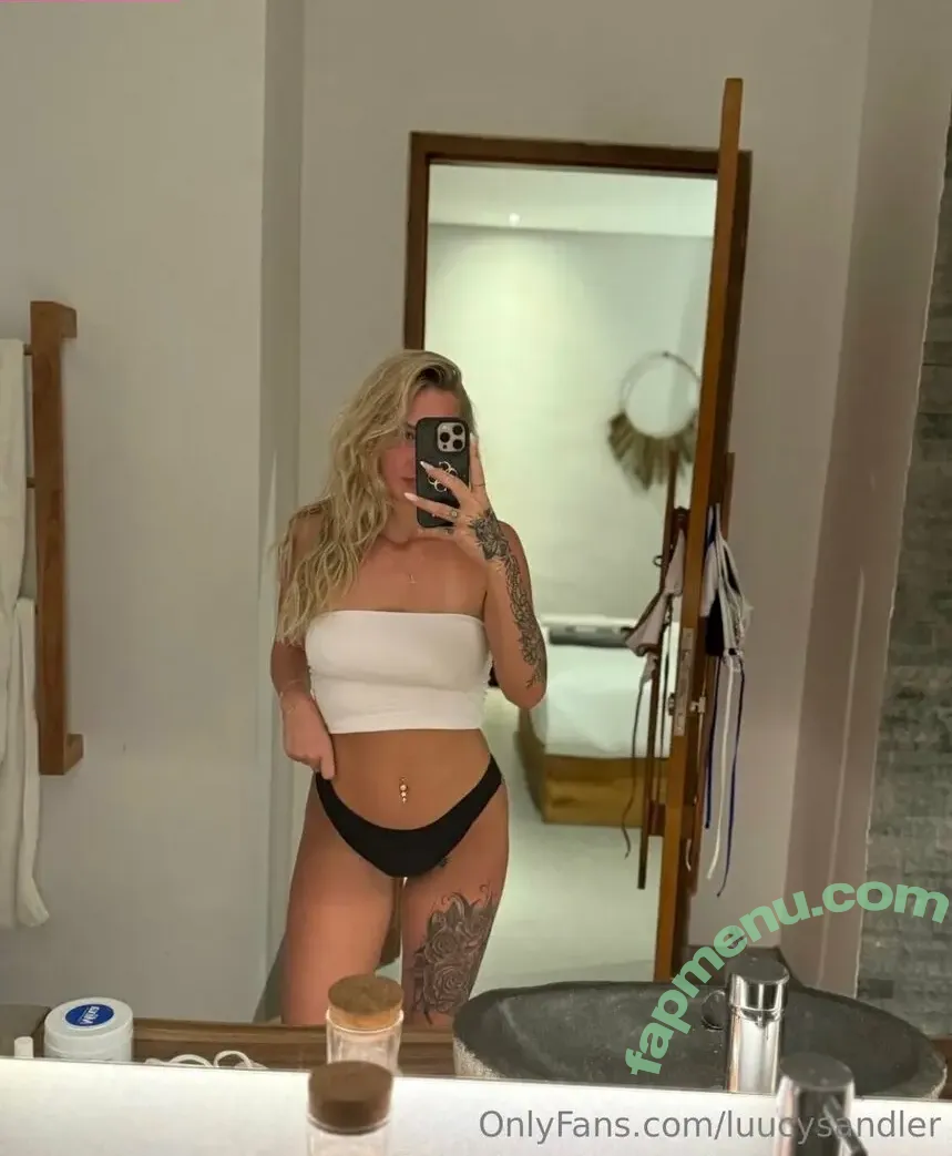 Katy Lou nude photo #0061 (katy.lou / xkatyloux)
