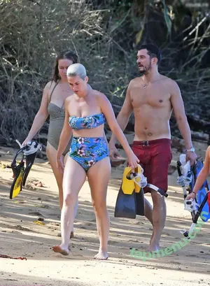Katy Perry / katyperry nude photo #3493