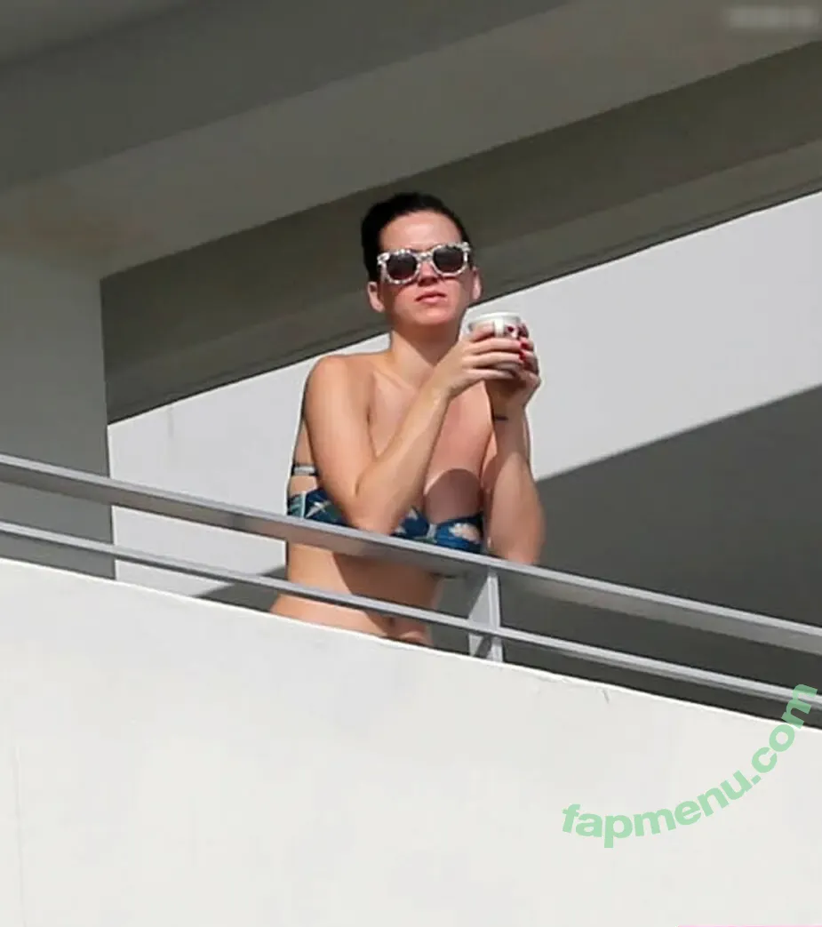 Katy Perry nude photo #3477 (katyperry)