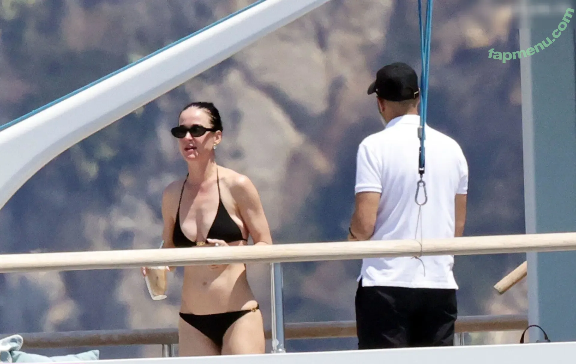 Katy Perry nude photo #0022 (katyperry)
