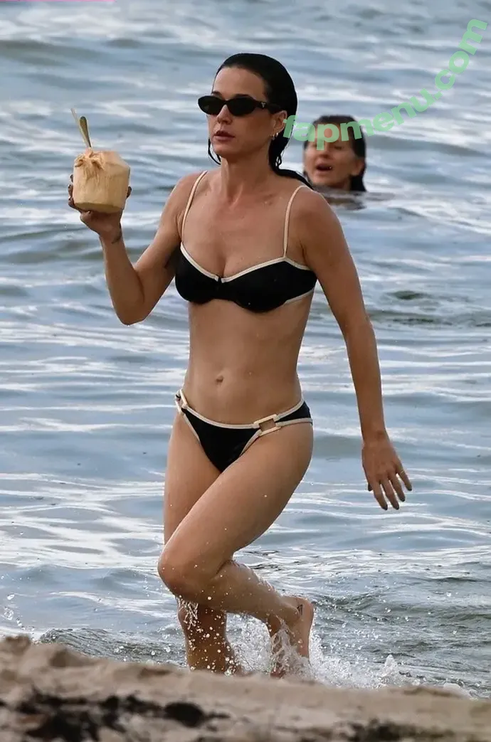 Katy Perry nude photo #0142 (katyperry)