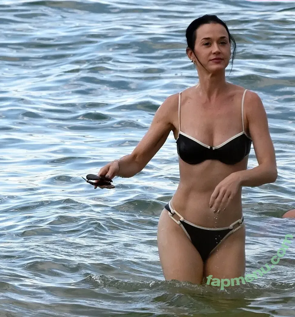 Katy Perry nude photo #0146 (katyperry)