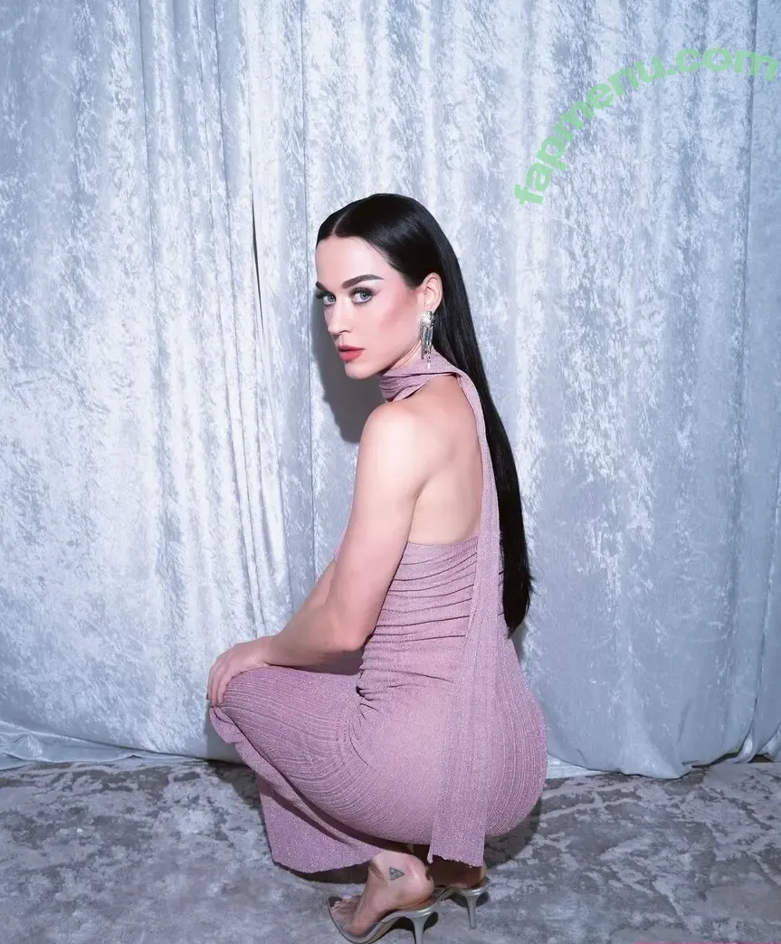Katy Perry nude photo #0159 (katyperry)