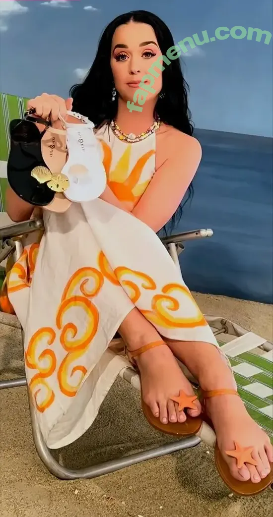 Katy Perry nude photo #0168 (katyperry)