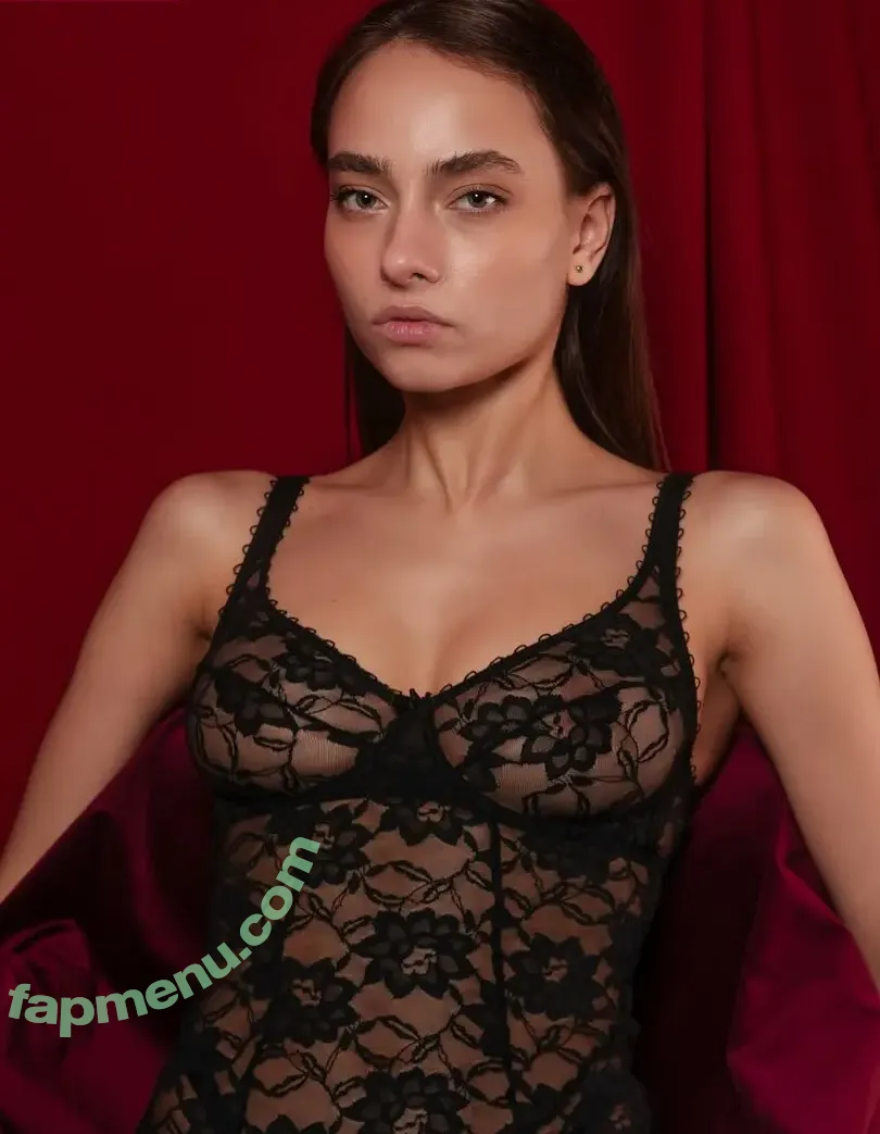 Katya Aivazova nude photo #0002 (Katya Aivazova)